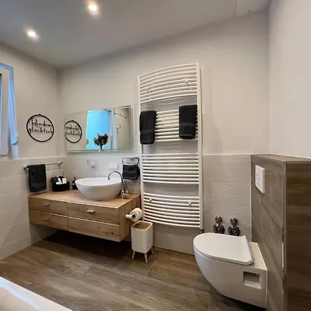 Appartement Saalburg *